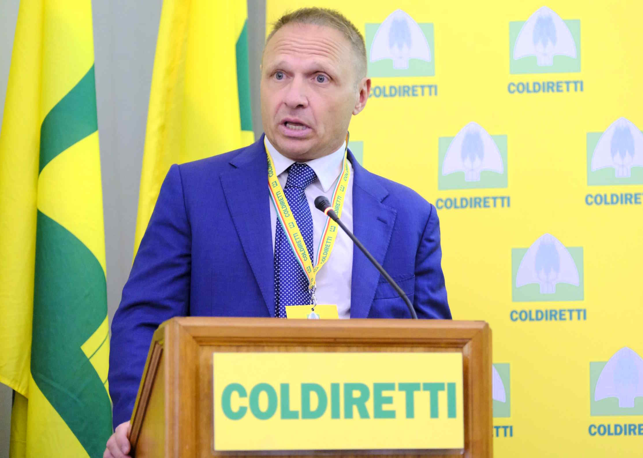 Lollobrigida ministro dell'Agricoltura? No... della Coldiretti!