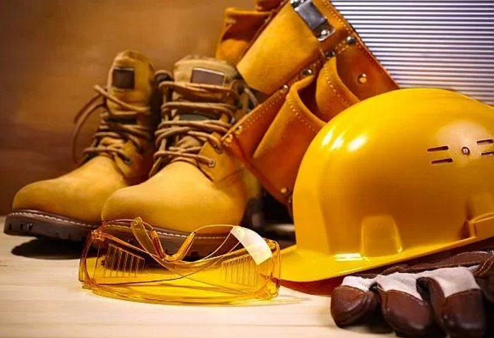 Occupati, nonostante il Jobs Act anche a settembre 2017 continua a calare il numero dei lavoratori permanenti